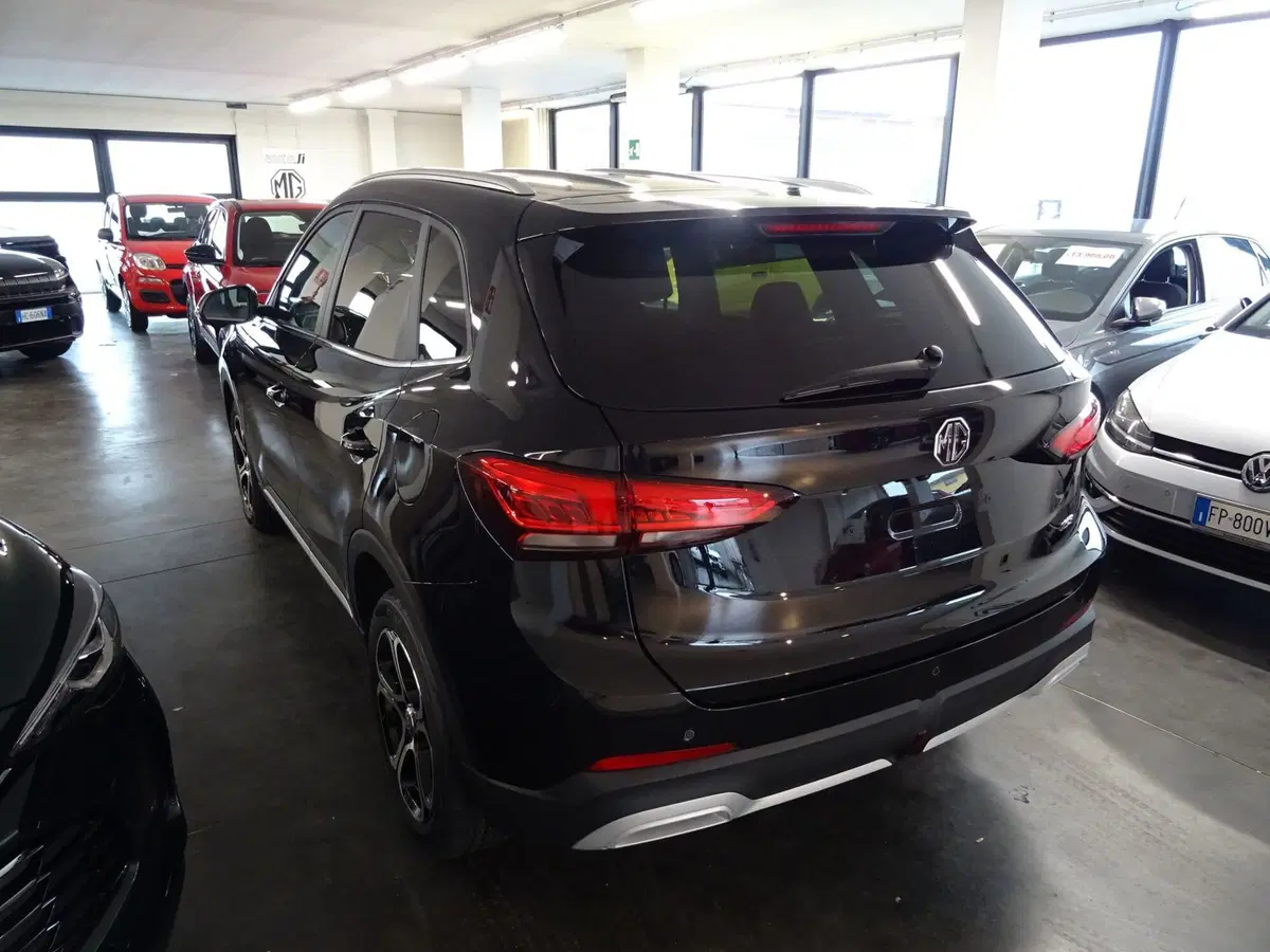 Mg ZS nuova a Lucca (3)