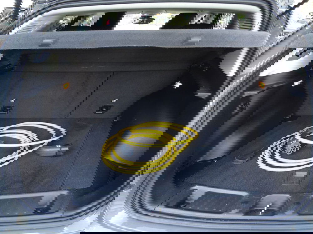 Jeep Compass usata a Lucca (17)