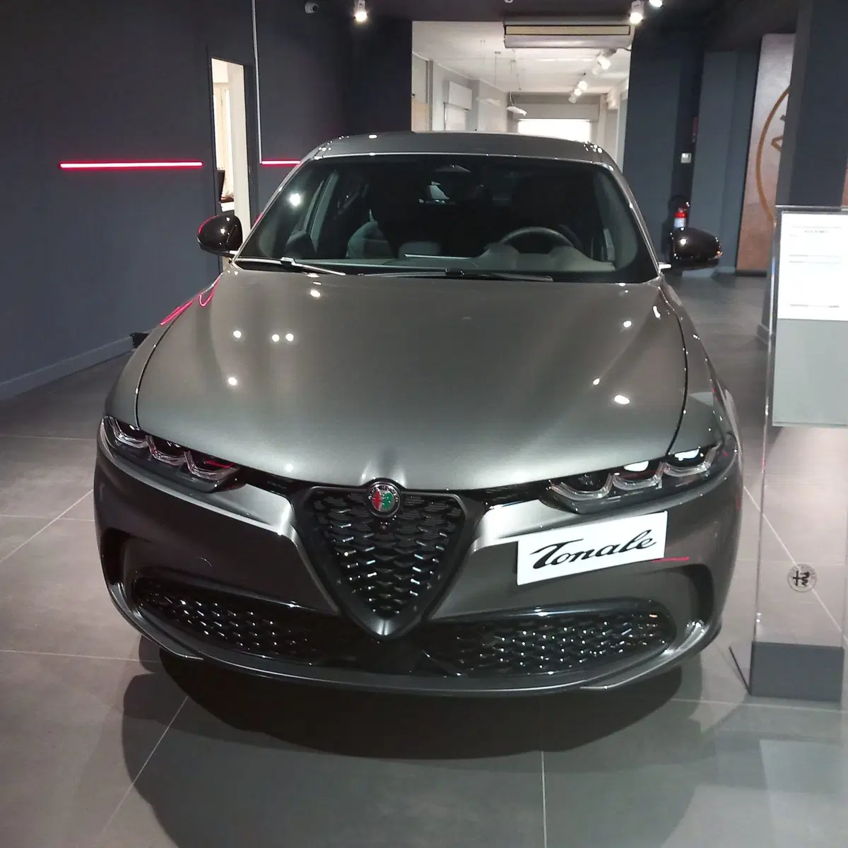 Alfa Romeo Tonale nuova a Palermo