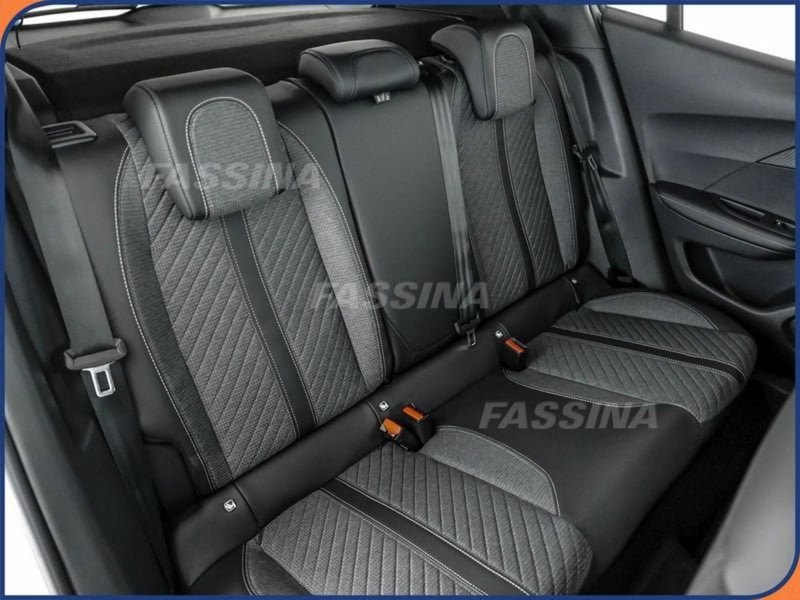 Peugeot 2008 usata a Milano (12)