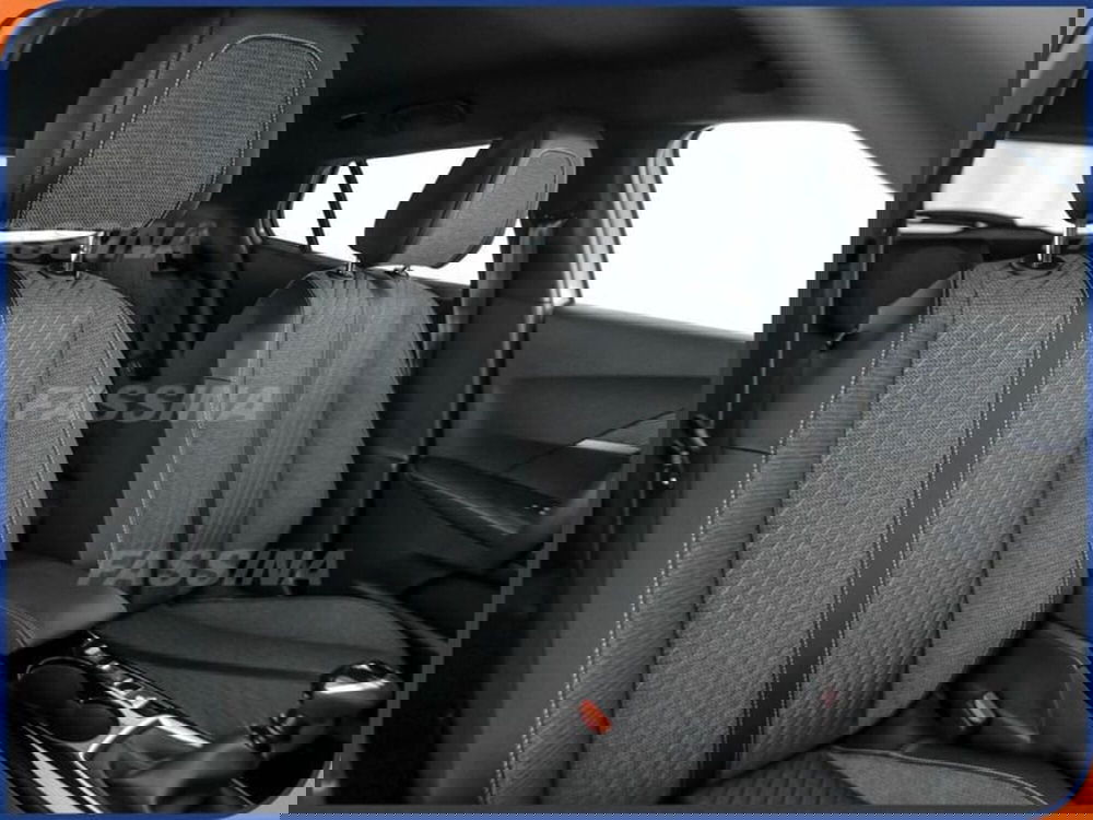 Peugeot 2008 usata a Milano (13)