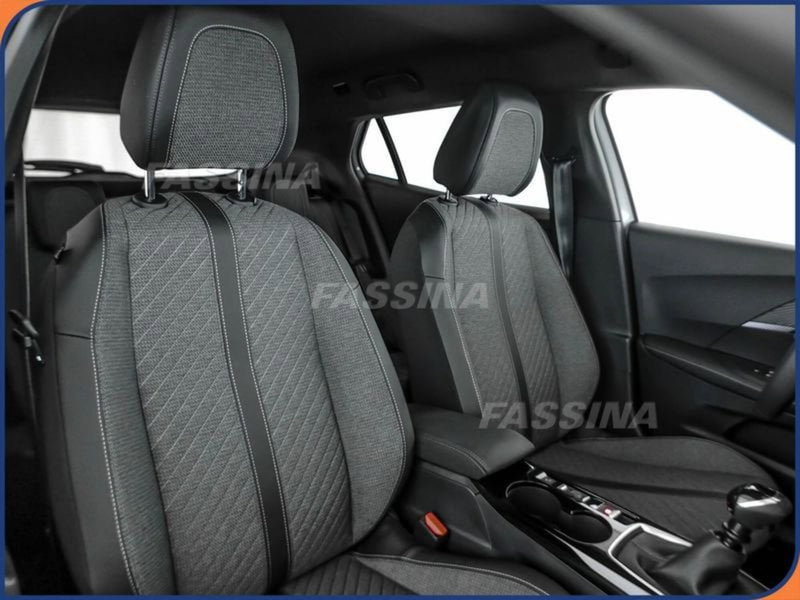 Peugeot 2008 usata a Milano (13)