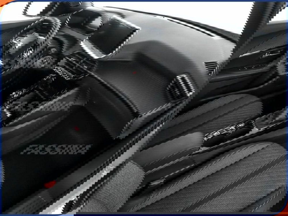 Peugeot 2008 usata a Milano (14)
