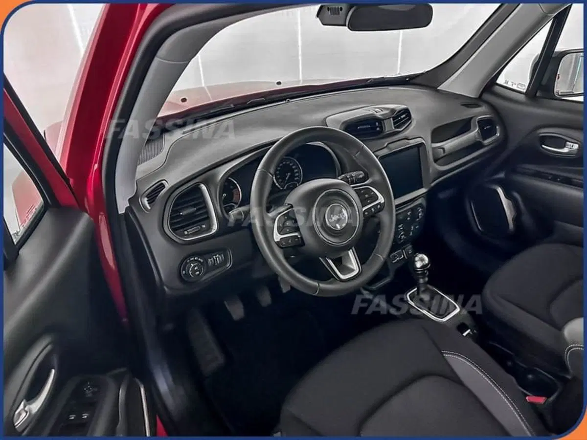 Jeep Renegade usata a Milano (9)