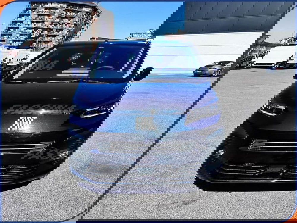 Fiat Ulysse nuova a Milano (2)