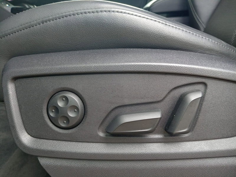 Audi Q5 Sportback usata a Bari (17)