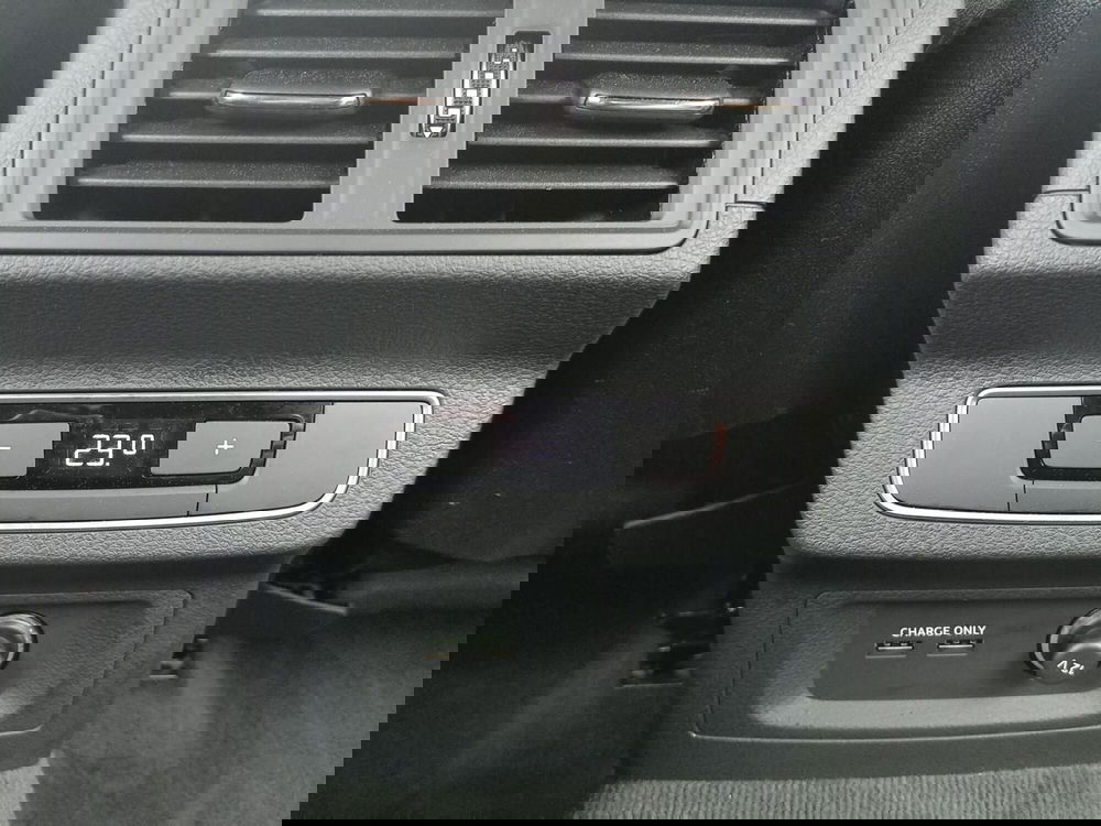 Audi Q5 Sportback usata a Bari (18)