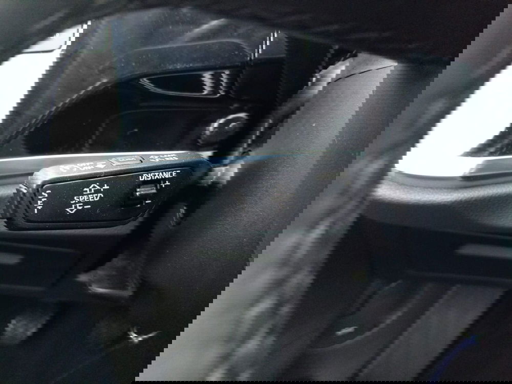 Audi Q3 Sportback usata a Bari (15)