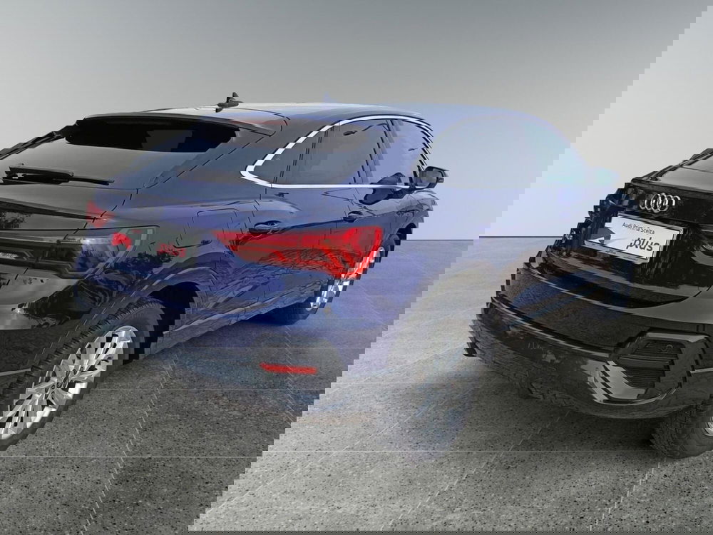 Audi Q3 Sportback usata a Bari (2)