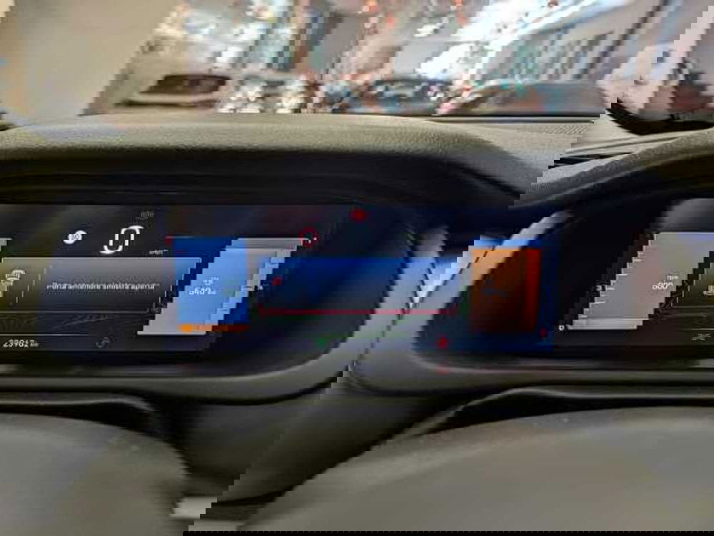 Jeep Avenger usata a Teramo (18)