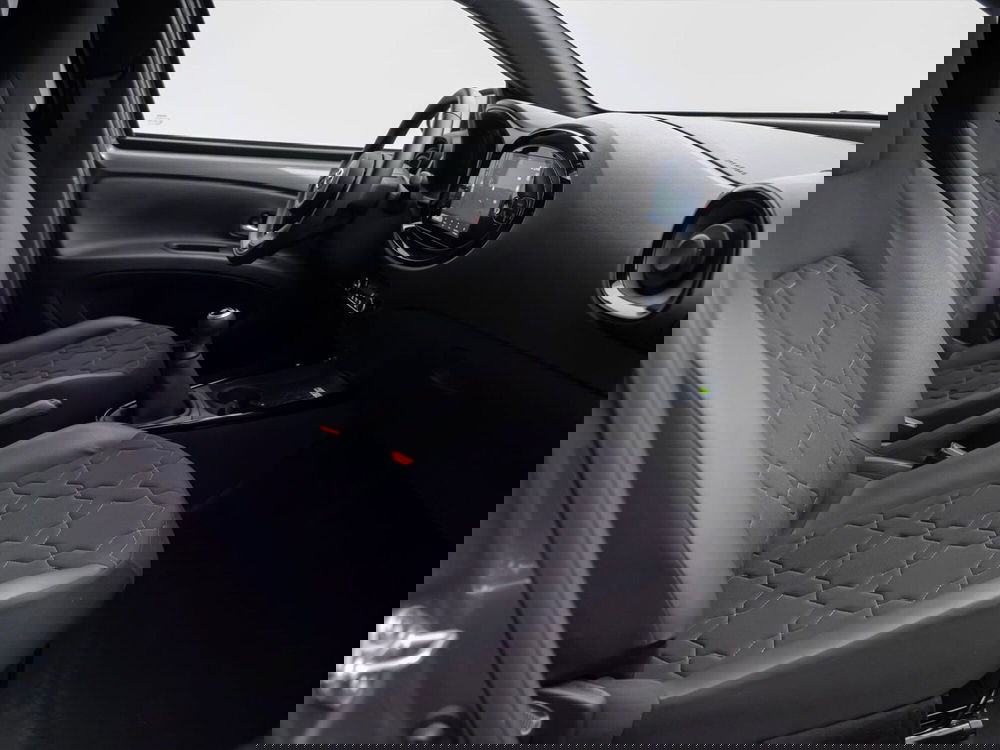 Toyota Aygo X usata a Foggia (7)