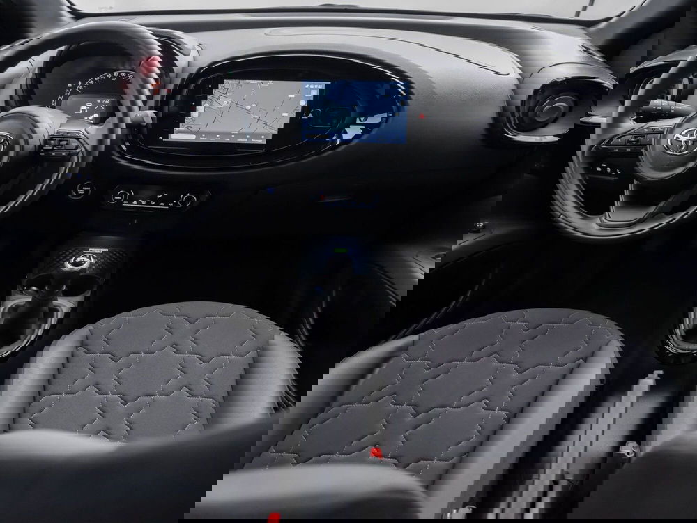 Toyota Aygo X usata a Foggia (9)