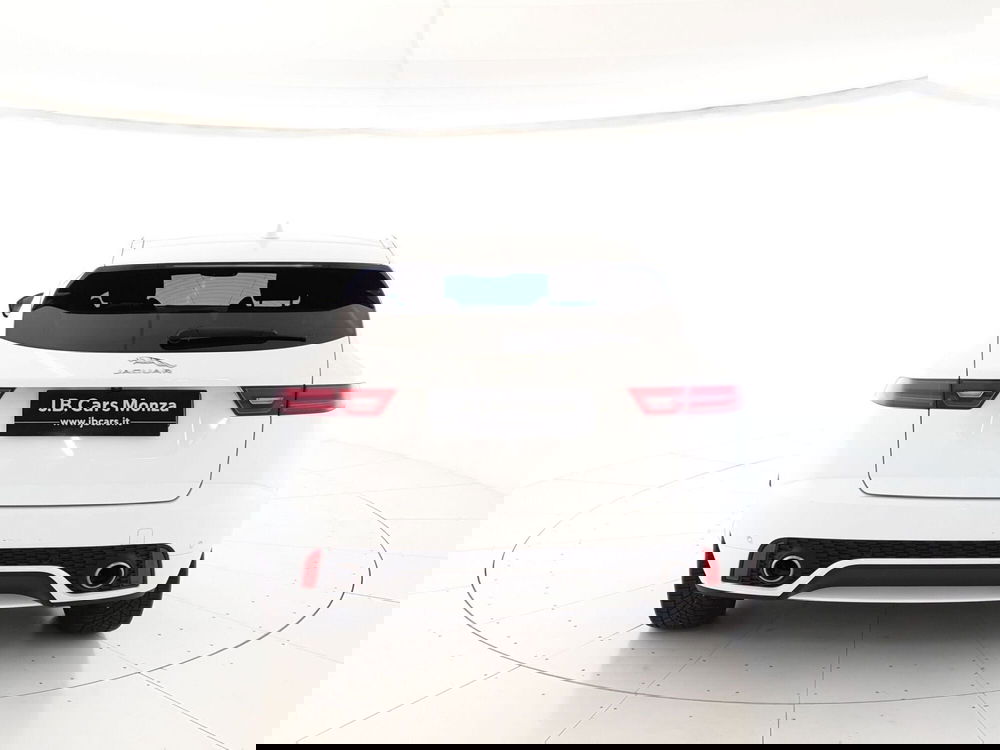 Jaguar E-Pace usata a Monza e Brianza (7)