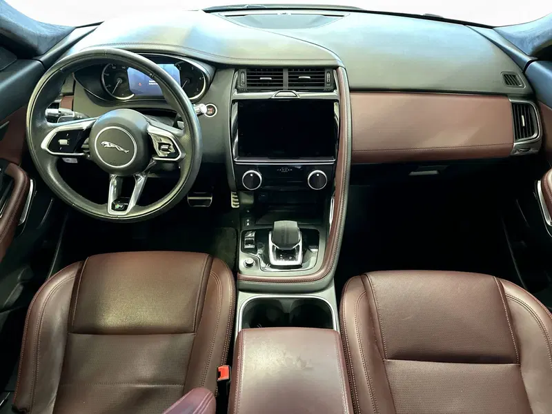 Jaguar E-Pace usata a Modena (11)
