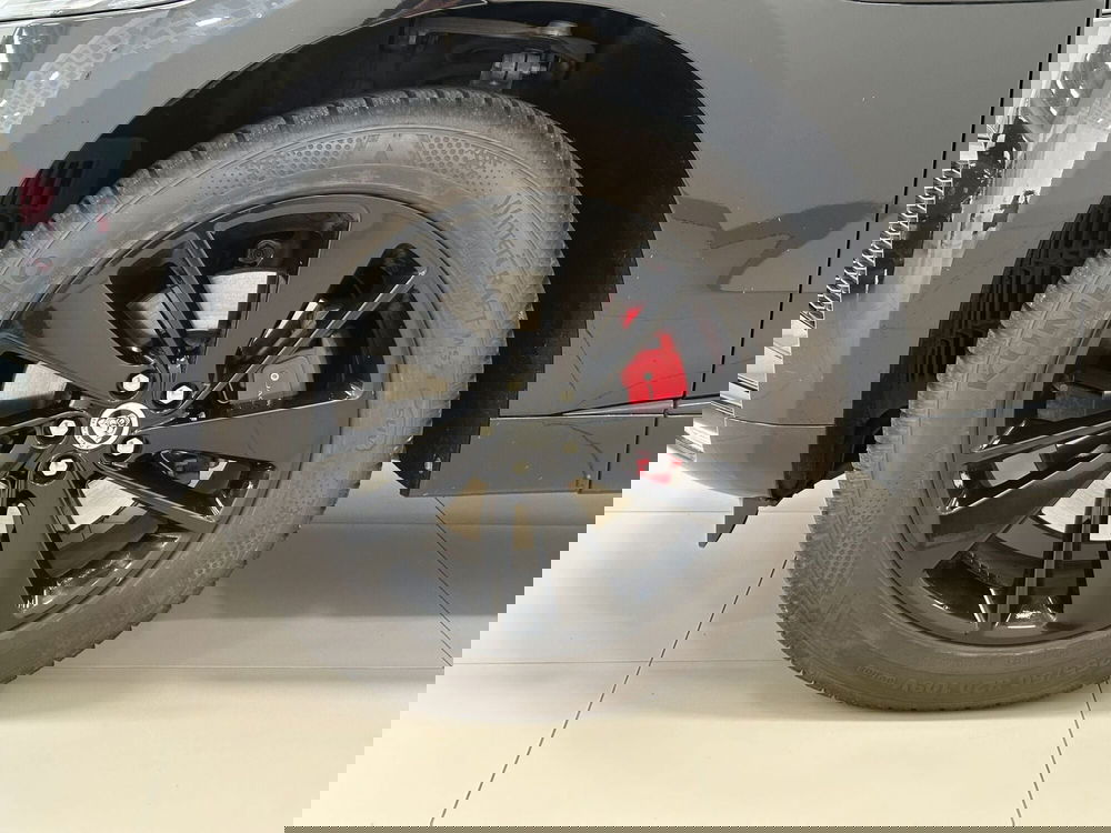 Jaguar F-Pace usata a Lodi (9)