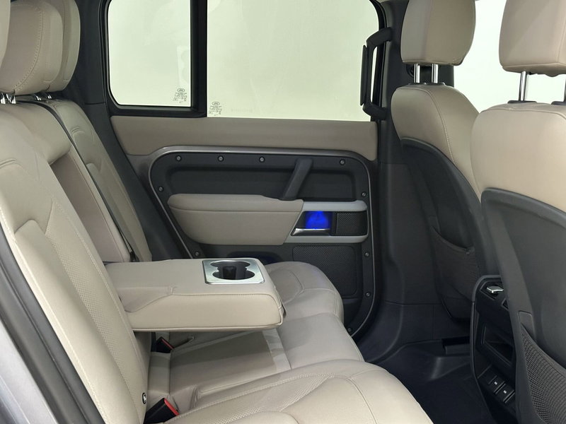 Land Rover Defender usata a Lodi (5)