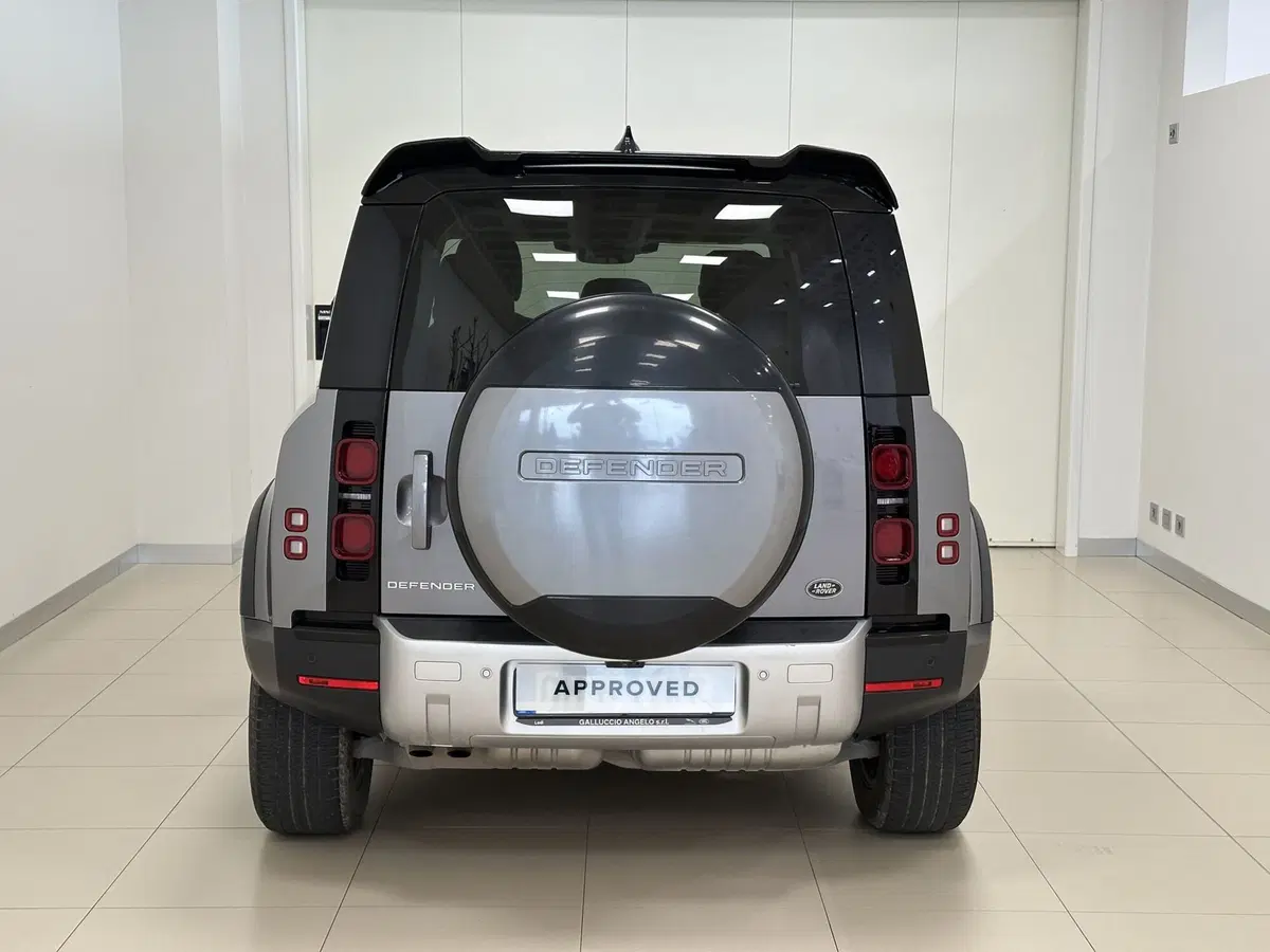 Land Rover Defender usata a Lodi (7)