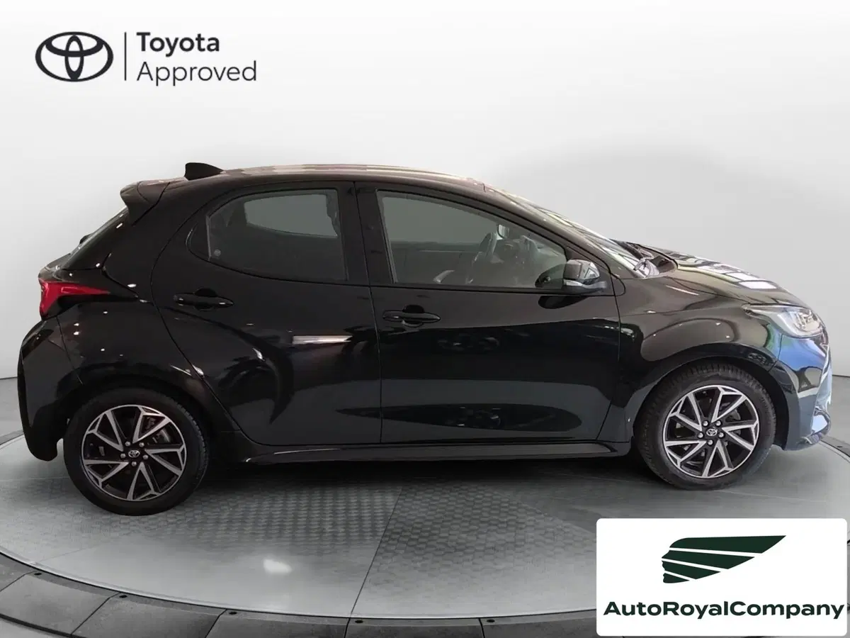 Toyota Yaris Cross usata a Roma (3)