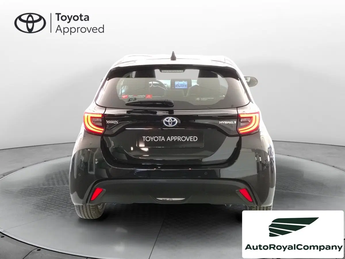 Toyota Yaris Cross usata a Roma (6)