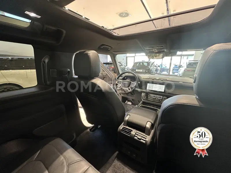 Land Rover Defender usata a Forlì-Cesena (11)