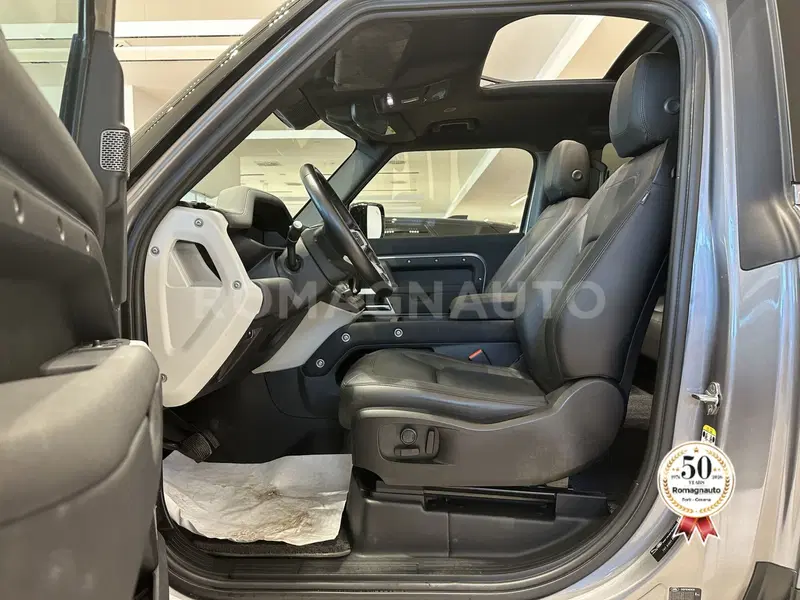 Land Rover Defender usata a Forlì-Cesena (13)