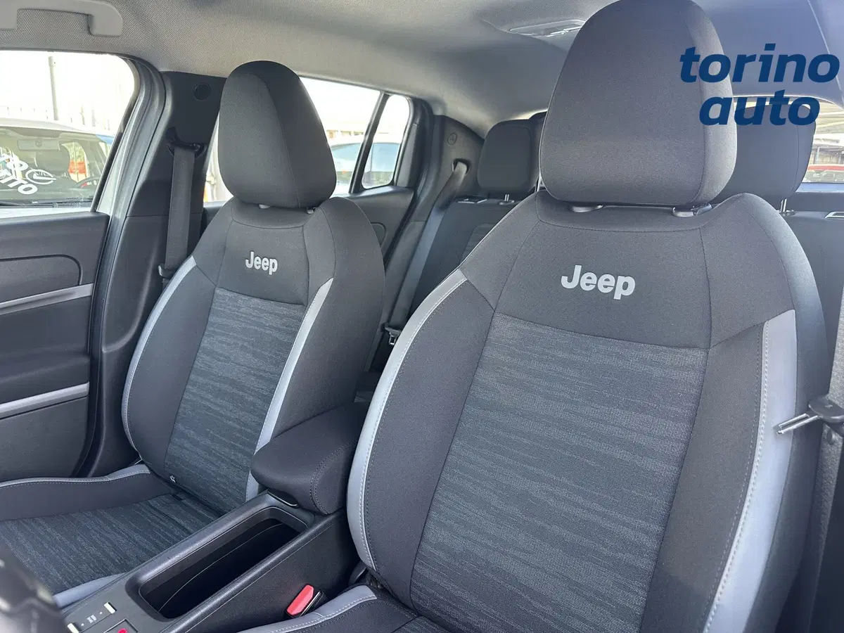 Jeep Avenger usata a Torino (11)