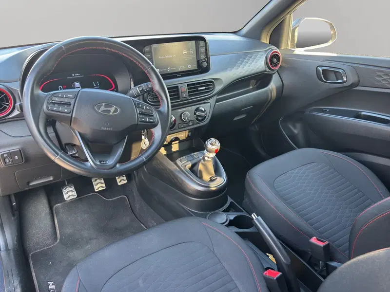 Hyundai i10 usata a Macerata (12)