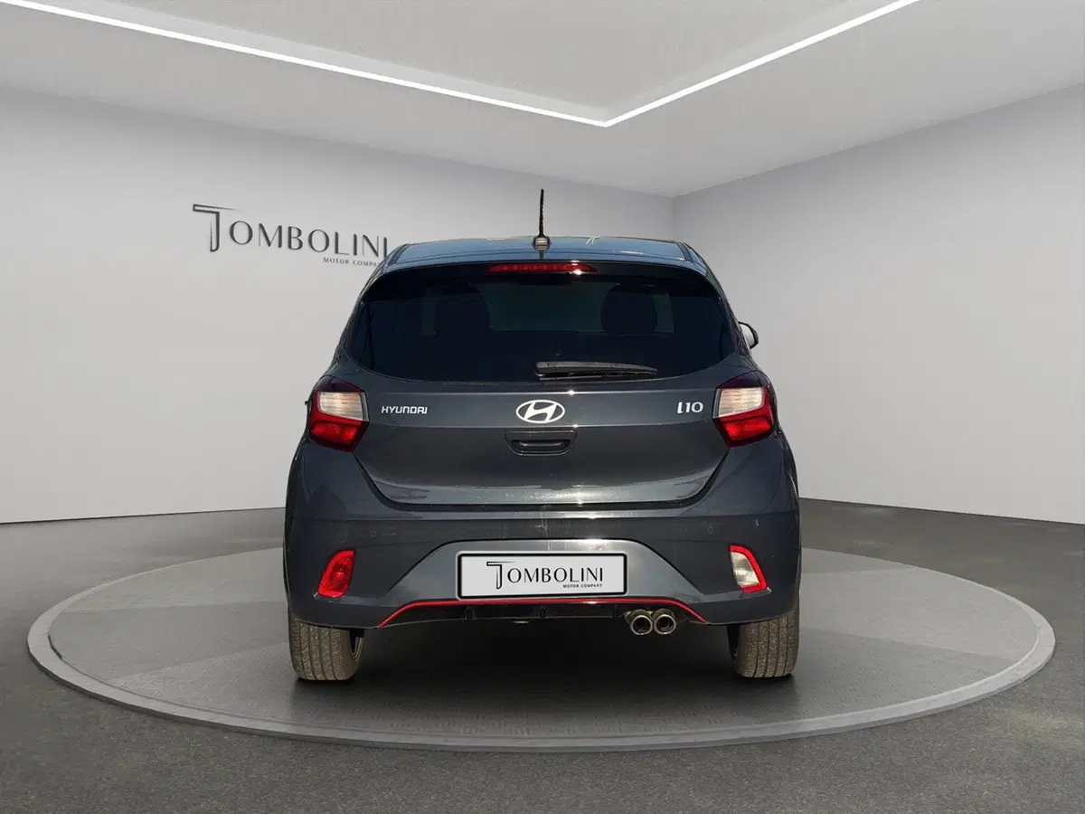 Hyundai i10 usata a Macerata (6)