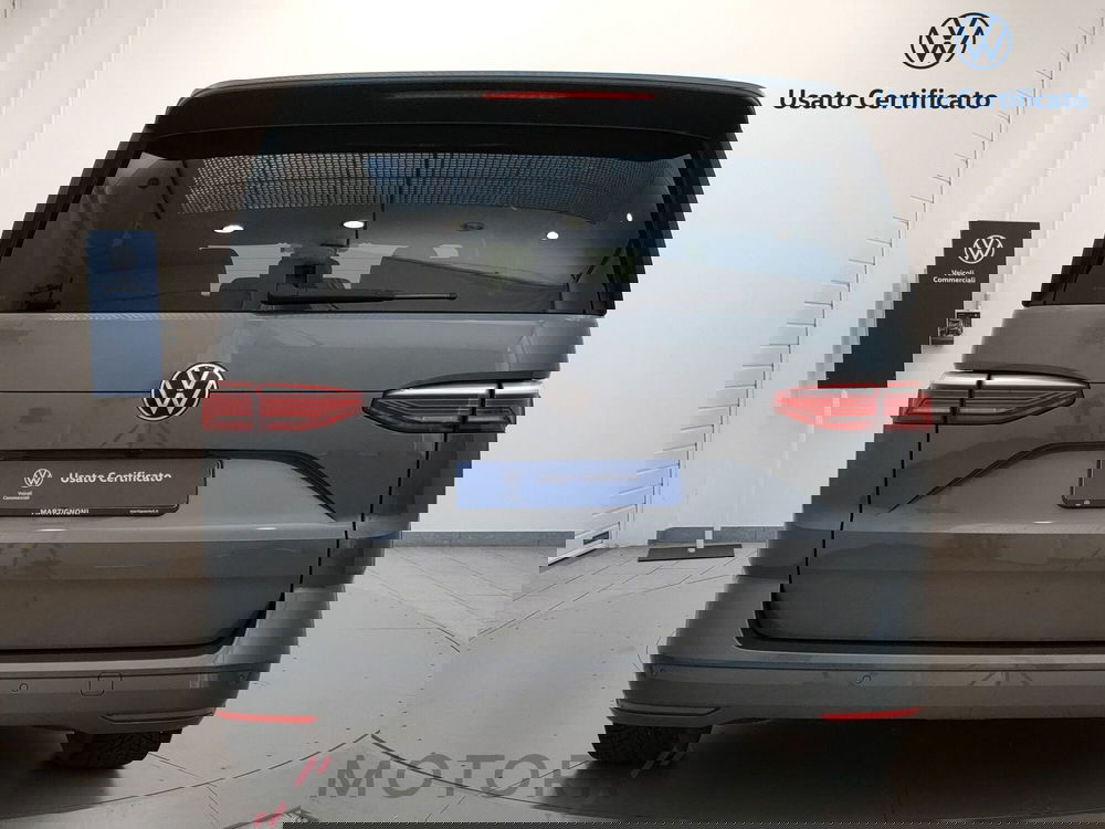 Volkswagen Multivan usata a Varese (4)