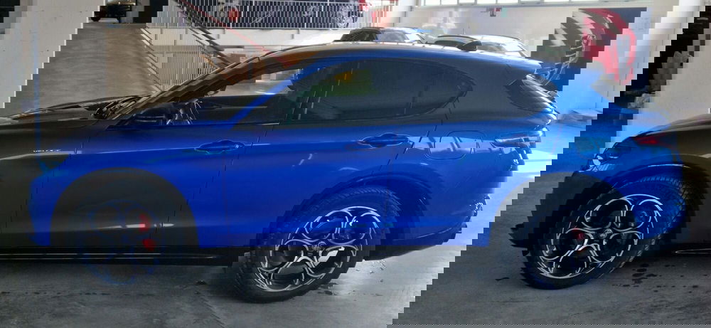 Alfa Romeo Stelvio usata a Terni (3)