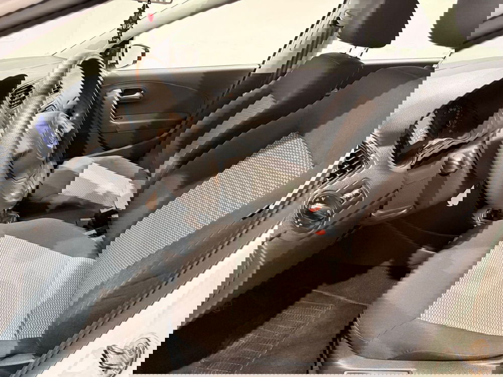 Volkswagen Polo usata a Genova (7)