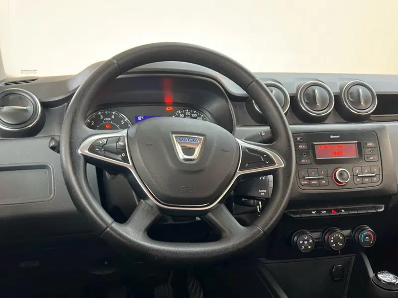 Dacia Duster usata a Roma (12)
