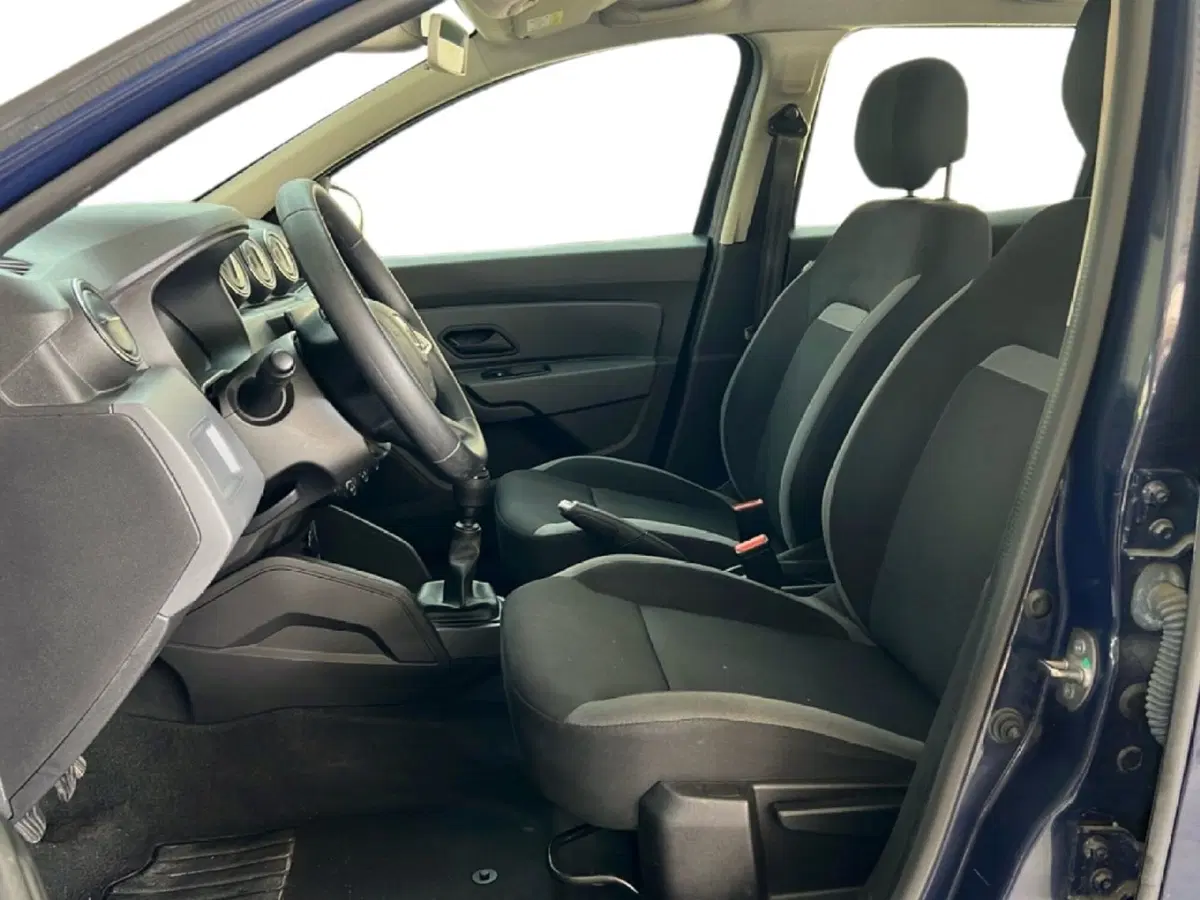 Dacia Duster usata a Roma (14)