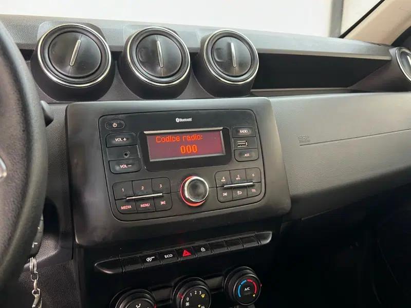 Dacia Duster usata a Roma (18)