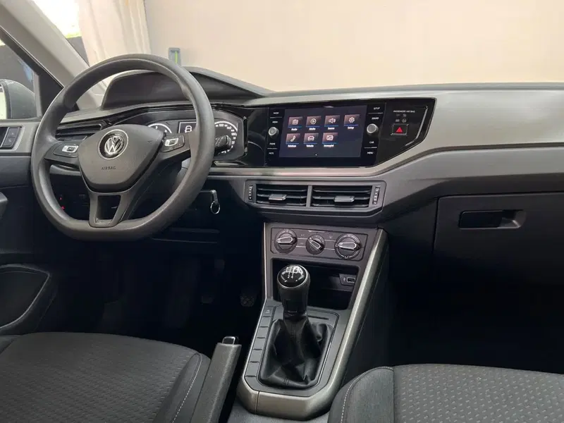 Volkswagen Polo usata a Roma (10)