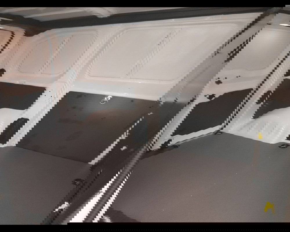 Opel Vivaro Furgone usata a Alessandria (10)