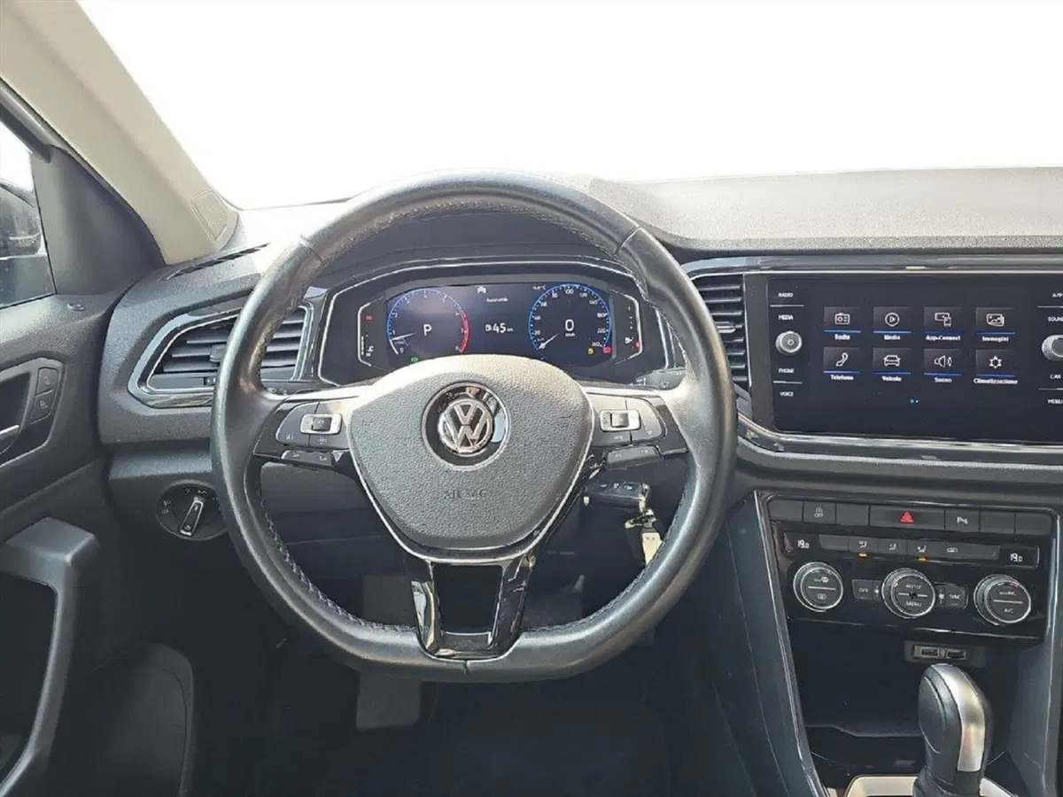 Volkswagen T-Roc usata a Lecco (12)