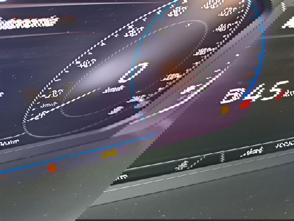 Volkswagen T-Roc usata a Lecco (15)