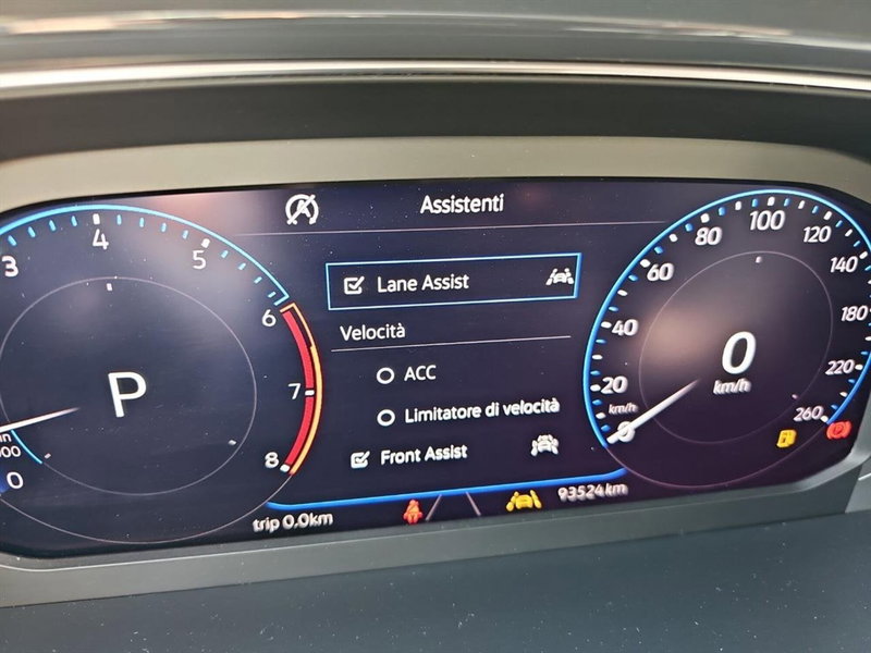 Volkswagen T-Roc usata a Lecco (17)