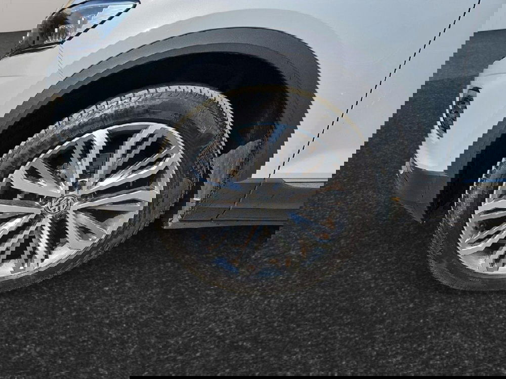 Volkswagen T-Roc usata a Lecco (18)