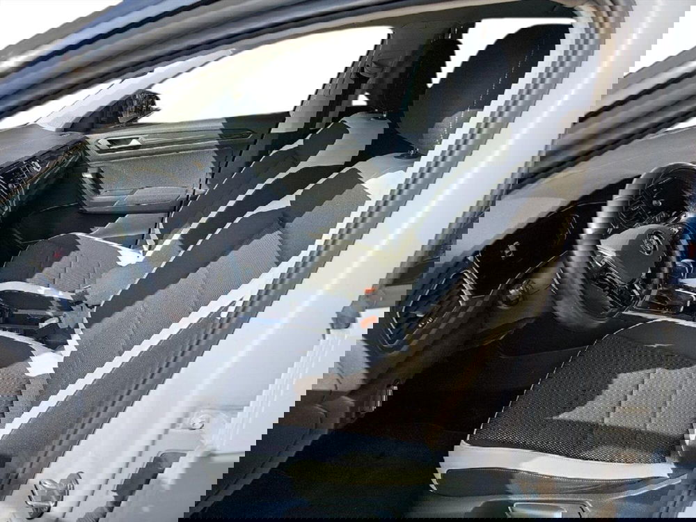 Volkswagen T-Roc usata a Lecco (9)