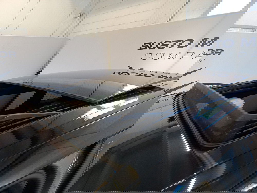 Land Rover Range Rover Velar usata a Varese (17)