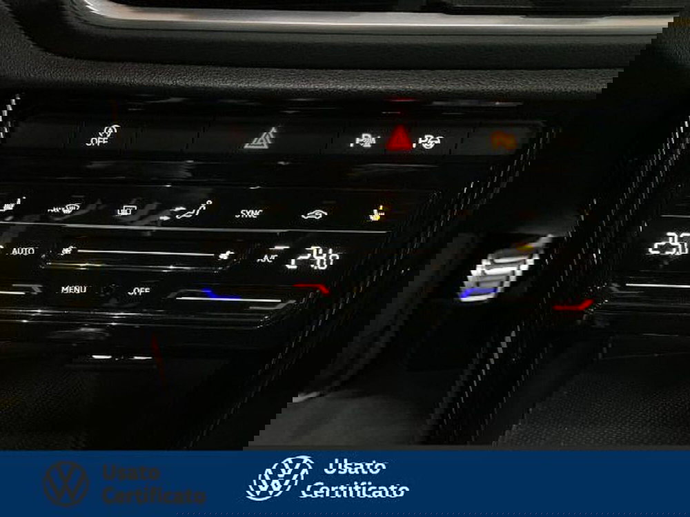 Volkswagen T-Roc usata a Vicenza (17)