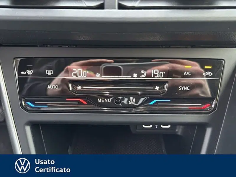 Volkswagen Taigo usata a Vicenza (17)