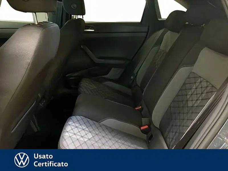 Volkswagen Taigo usata a Vicenza (12)