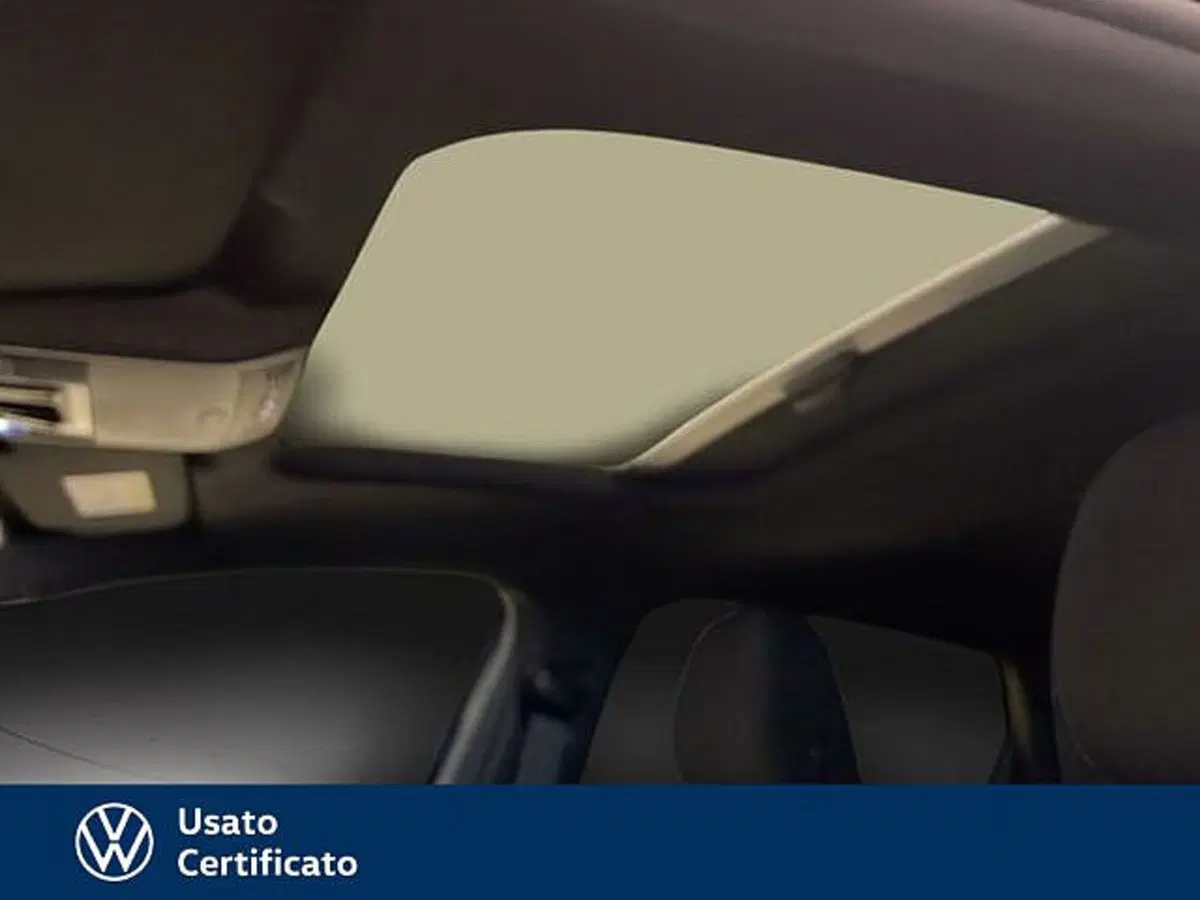 Volkswagen Taigo usata a Vicenza (14)
