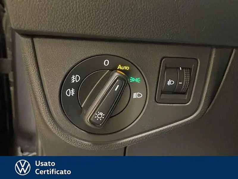 Volkswagen Taigo usata a Vicenza (17)