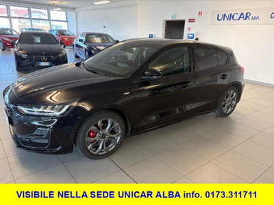 Ford Focus 1.0 EcoBoost Hybrid 125 CV Powershift 5p. ST-Line X del 2023 usata a Alba