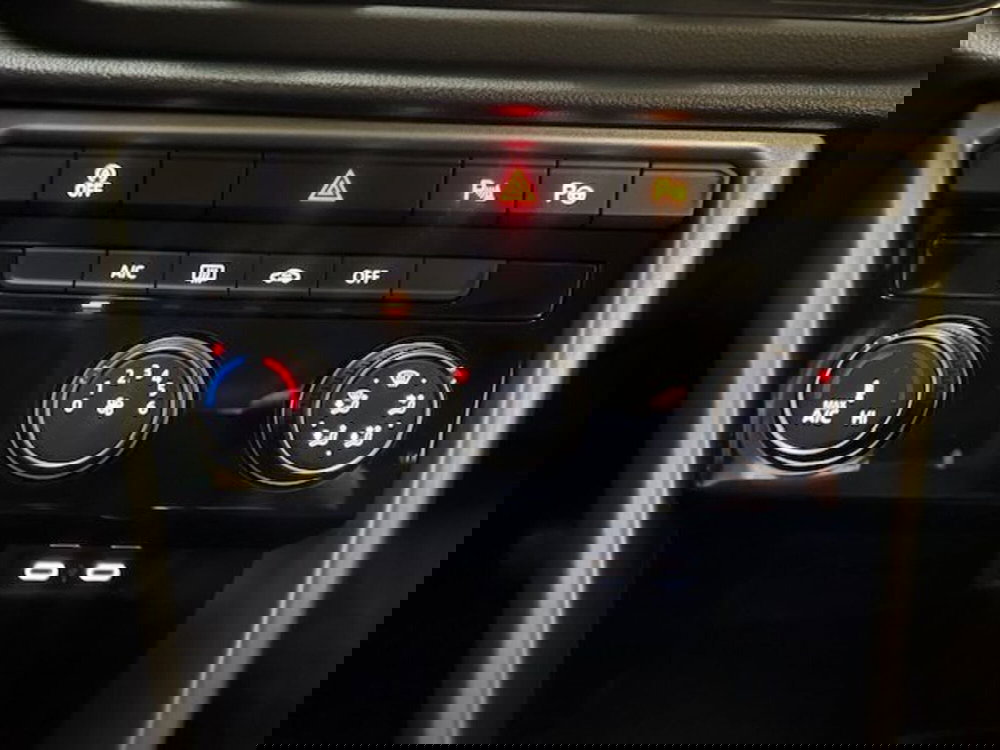 Volkswagen T-Roc usata a Cuneo (9)