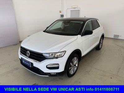 Volkswagen T-Roc 1.5 TSI ACT Style BlueMotion Technology del 2019 usata a Alba